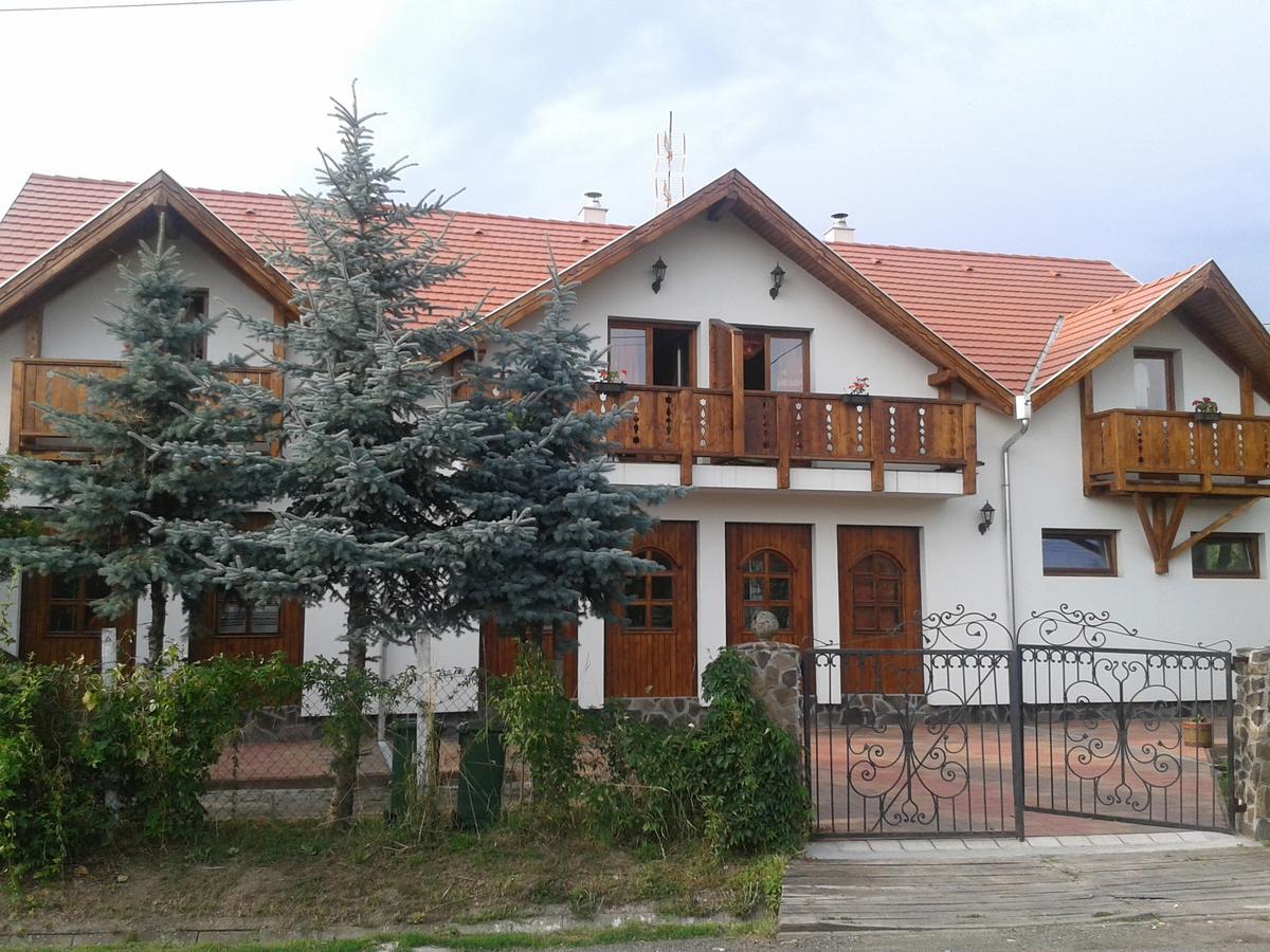 Felso Fogado Bed and Breakfast Felsőtold Εξωτερικό φωτογραφία